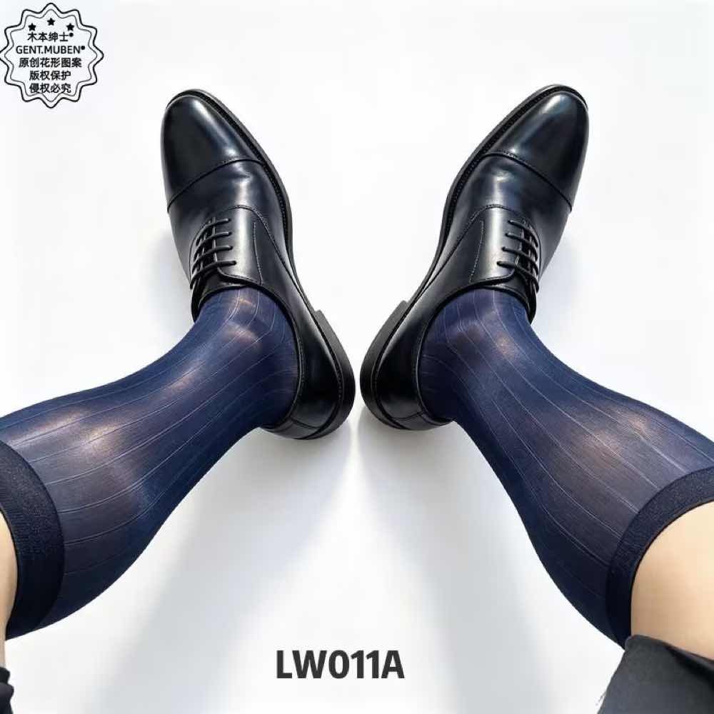 LW011A Shimmery Men’s Over-the-Knee Dress Stockings - Image 1